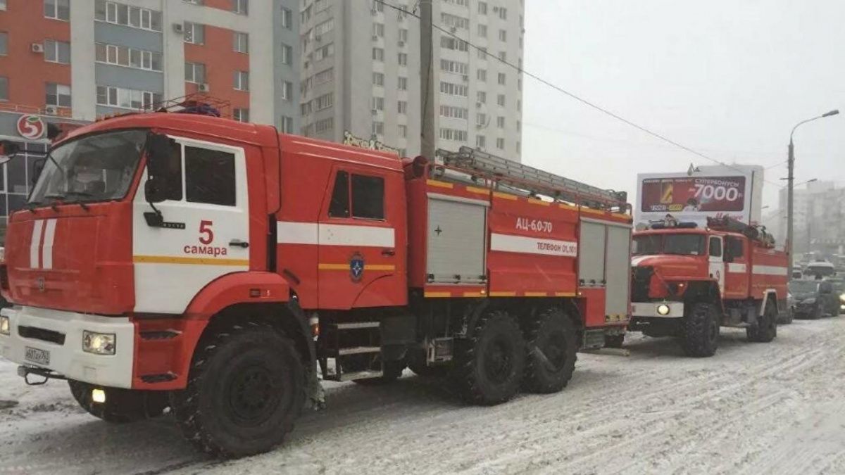 В Самаре произошёл пожар высокого ранга на территории рынка