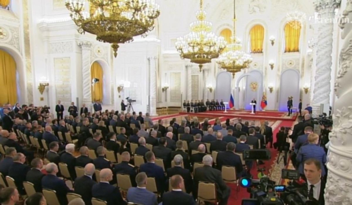 Губернатор Волгоградской области принял участие в торжественном собрании в Кремле