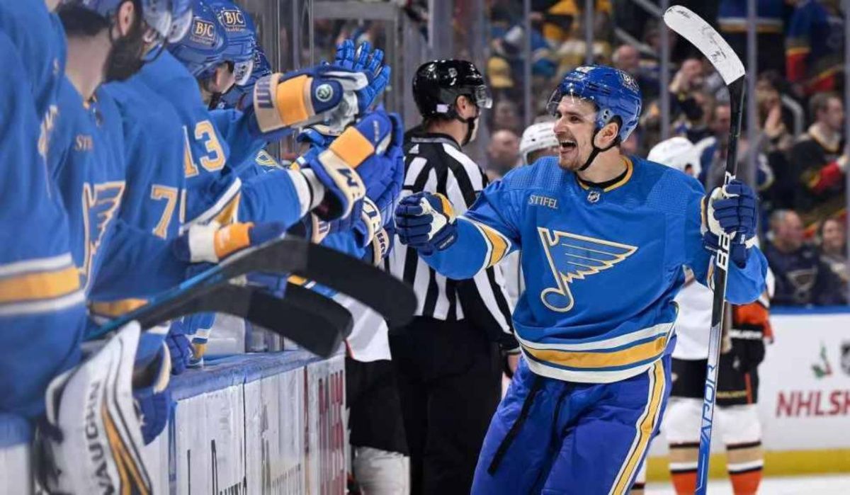 Определились пары плей-офф Западной конференции НХЛ