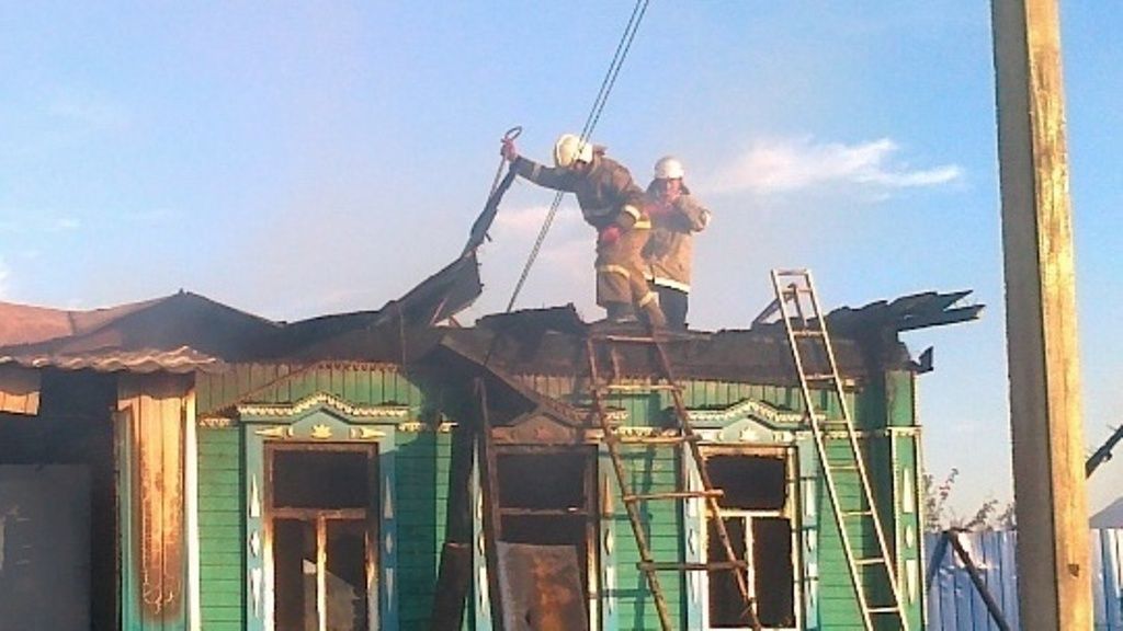 Четверо детей и один взрослый сгорели в доме под Воронежем