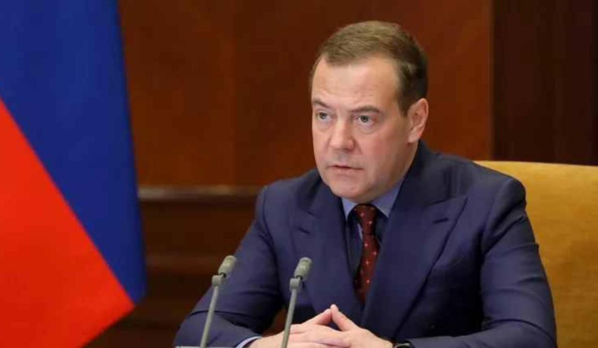 Патриарх Кирилл удостоил Медведева ордена Дмитрия Донского