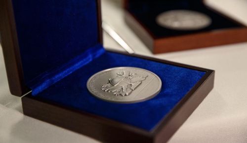Красноярское краевое отделение Русского географического общества впервые получило медаль
