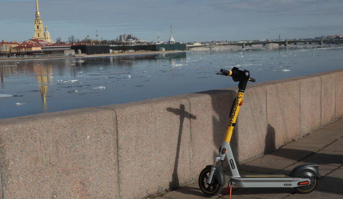 За два дня апреля две петербурженки пострадали от наезда электросамоката