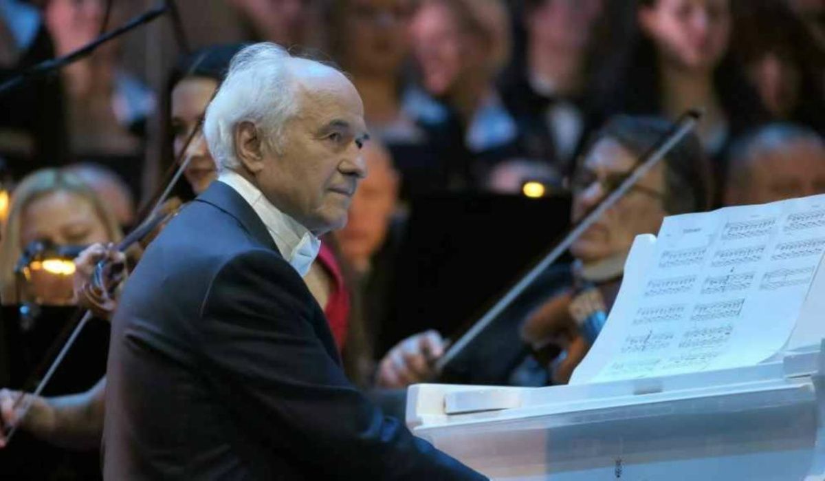 Президент РФ выразил соболезнования в связи со смертью композитора Доги