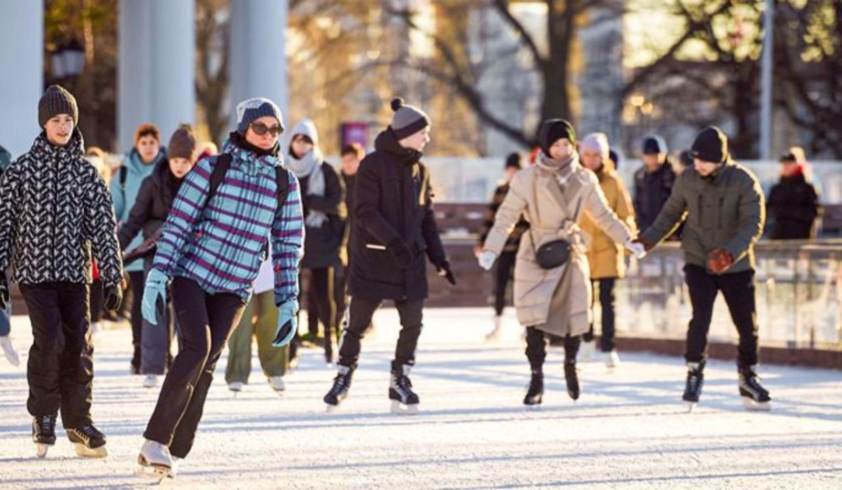 Стало известно, когда в Воронеже начнется сезон массового катания на коньках