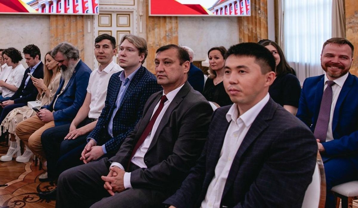 Медики Москвы получили награды за работу на новых территориях