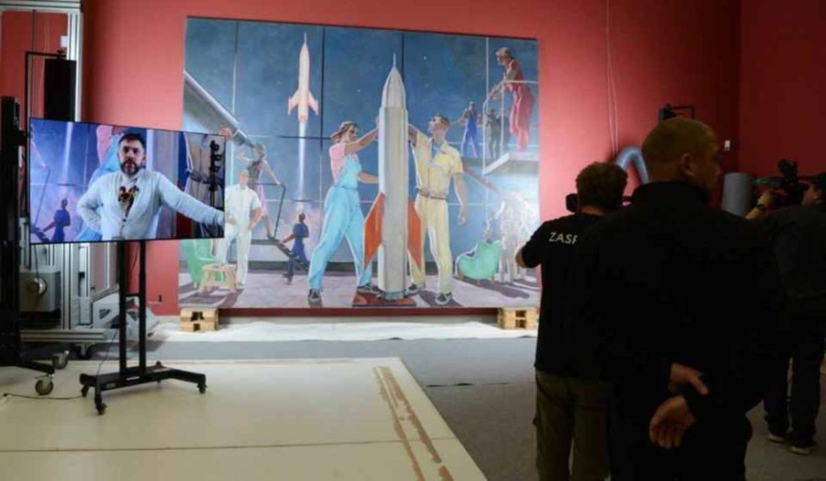 В Русском музее Петербурга восстановили картину «Покорители космоса»