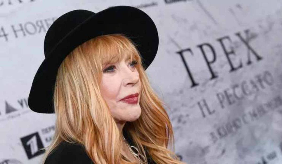 Иск к Алле Пугачевой остается без движения по решению суда