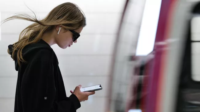 Россиян предупредили о росте мошенничества с использованием дипфейков