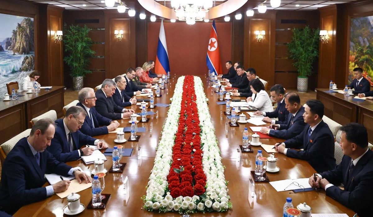 Лавров раскритиковал идеи Запада по отправке миротворцев на Украину