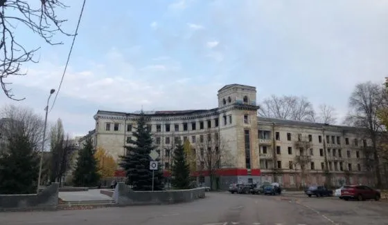 В Воронеже памятник сталинского ампира продают за один рубль